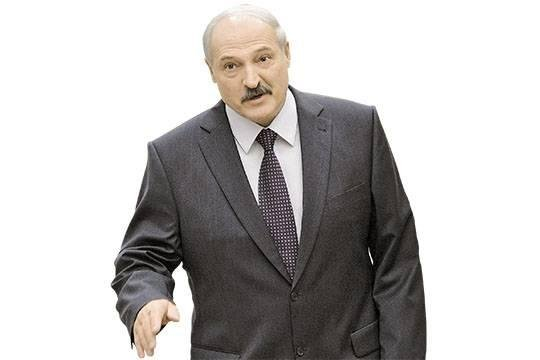 Лукашенко в полный рост