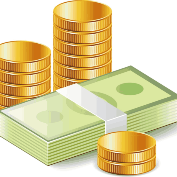 Деньги монеты стопкой