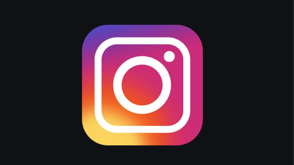Instagram logo PNG