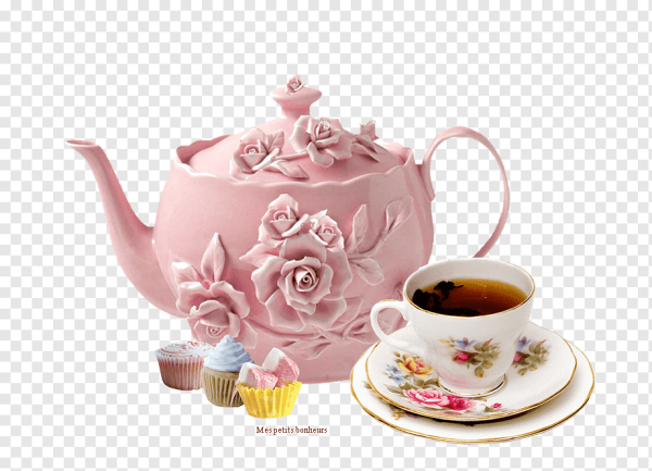 Чайник и чашка