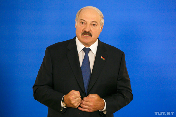 Лукашенко портрет