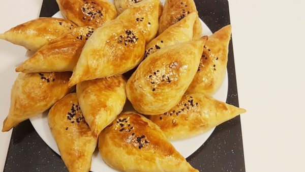 Самбуса сомса