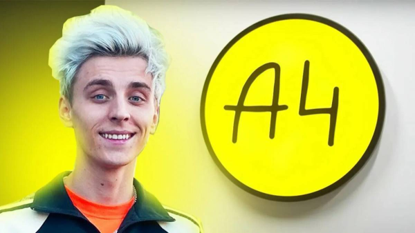 Блоггер а4 Влад