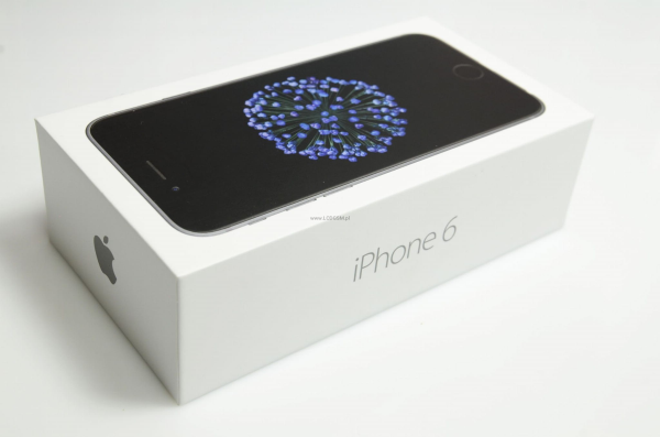 Iphone 12 коробка
