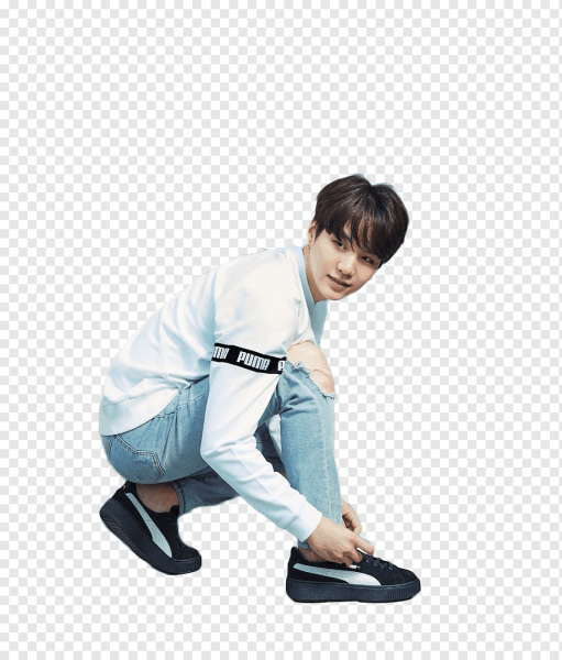 Тэхен БТС сидит