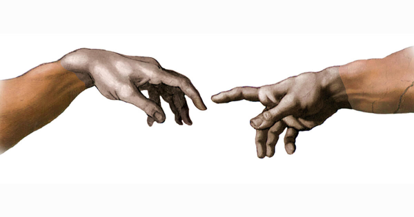 Рука тянется на белом фоне