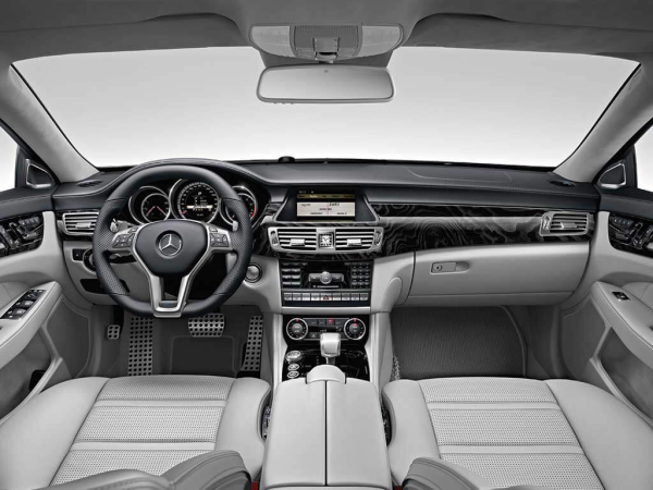 Mercedes CLS 218 салон